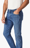 34 Heritage Courage Straight Leg Jeans in Mid Urban